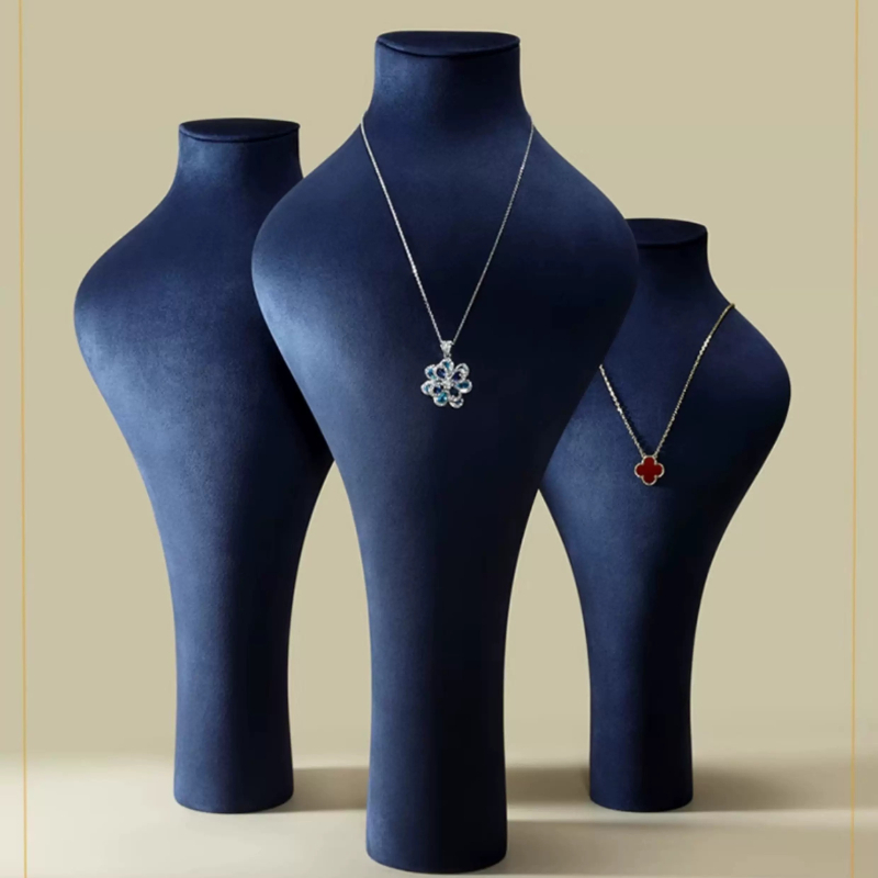 Luxury Necklace Display Bust M - Shop Jewelry & Watches Near Me 评论和价格
