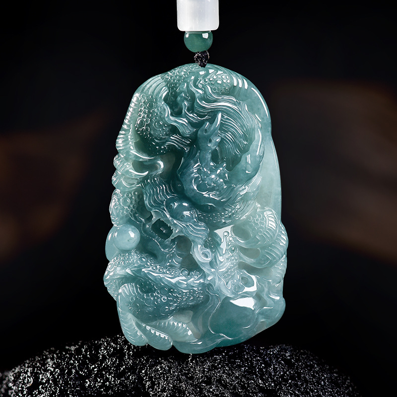 Natural Burmese Jadeite Dragon - The Jewelry & Watches 评论和价格