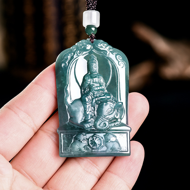Natural Burmese Jadeite Guanyi - The Jewelry & Watches 评论和价格