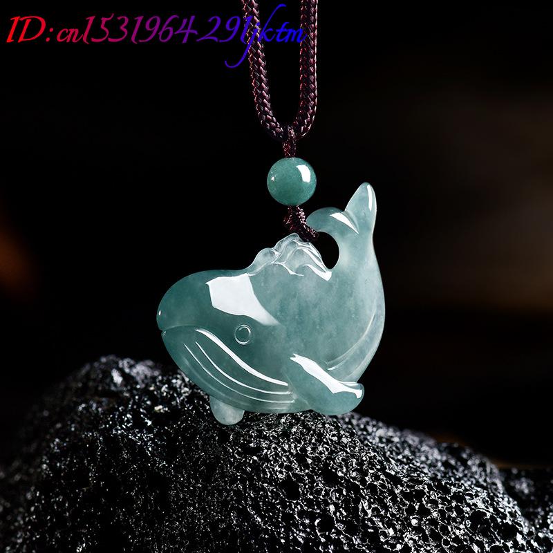 Natural Burmese Jadeite Whale  - The Jewelry & Watches 评论和价格