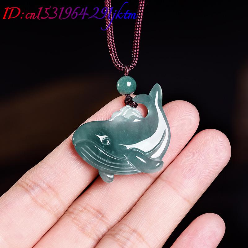 Natural Burmese Jadeite Whale  - The Jewelry & Watches 评论和价格