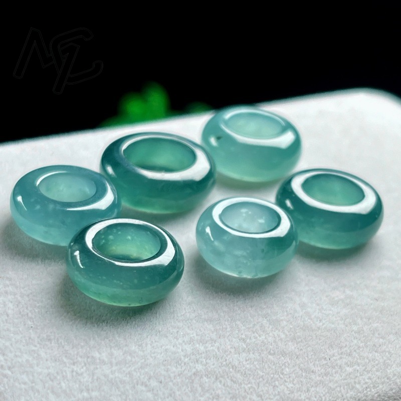 Natural Emerald Blue Water Luc - The Jewelry & Watches 评论和价格