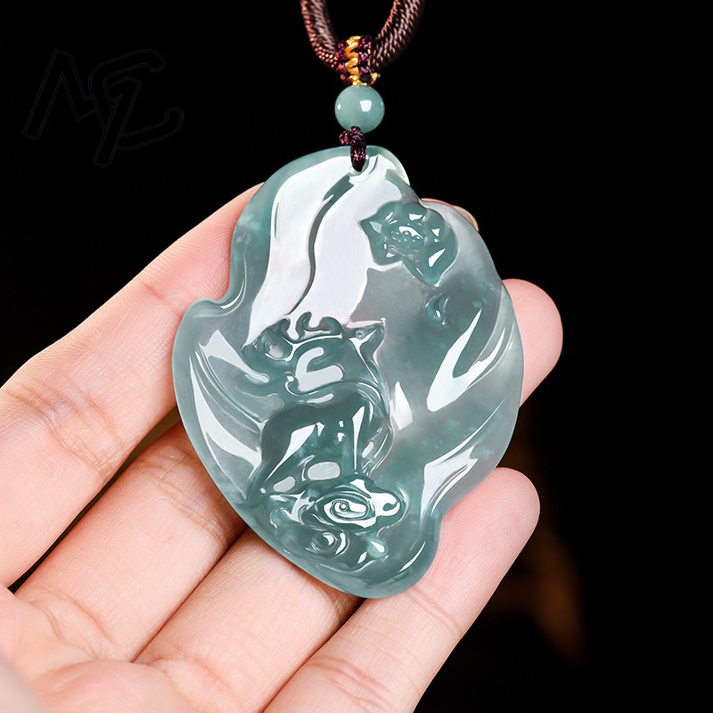 Real Natural Emerald Jade Blue - The Jewelry & Watches 评论和价格